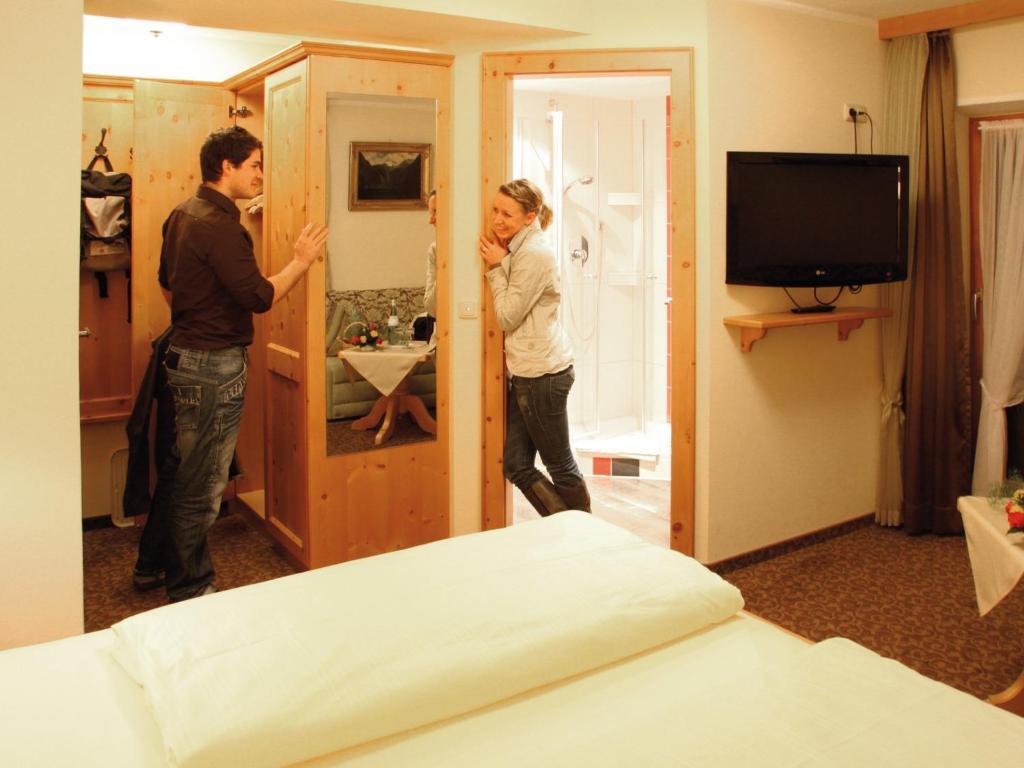 Hotel Gebirgshaeusl Engedey 外观 照片